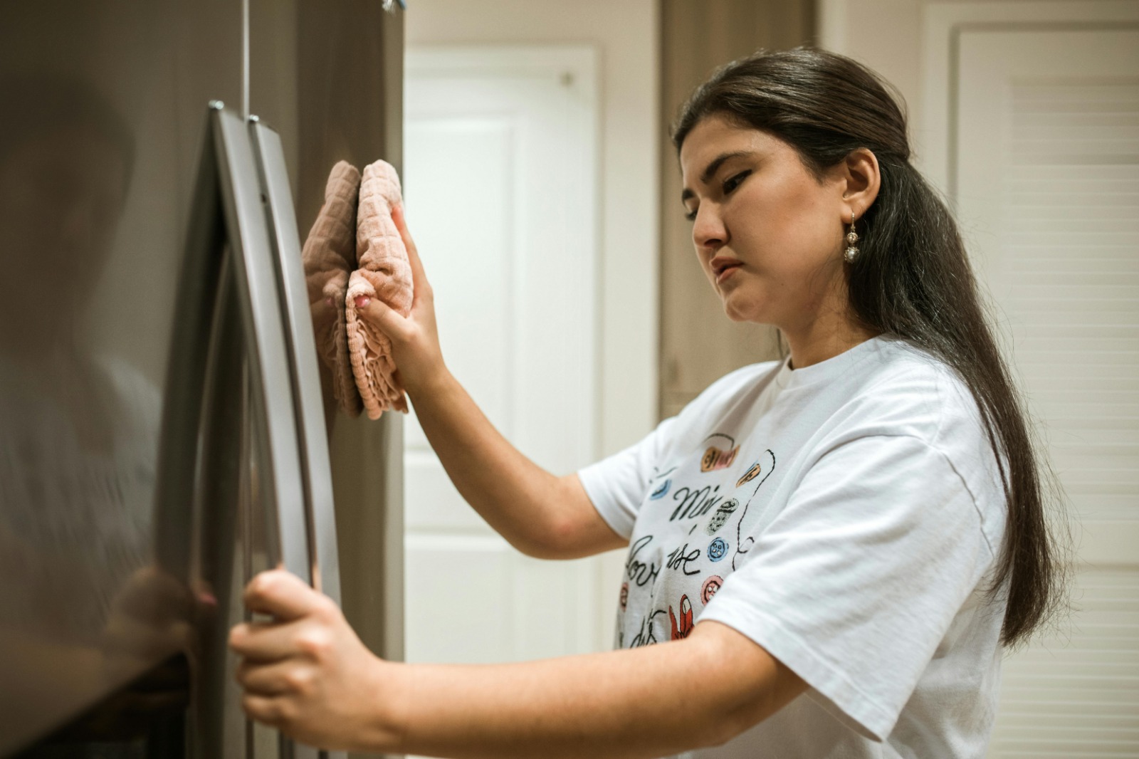 Get Affordable Packages for Kitchen Deep Cleaning Dubai