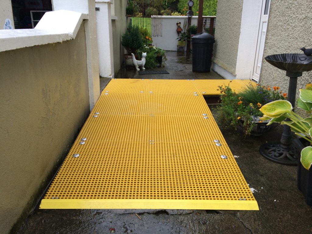 How GRP Grating Enhances Structural Integrity in Harsh Conditions