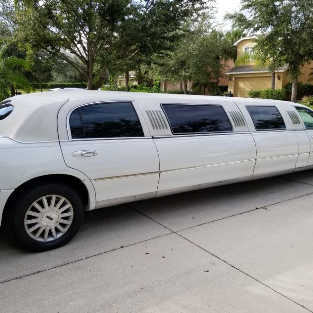 Fast and Comfortable Limo Service Vancouver to Whistler