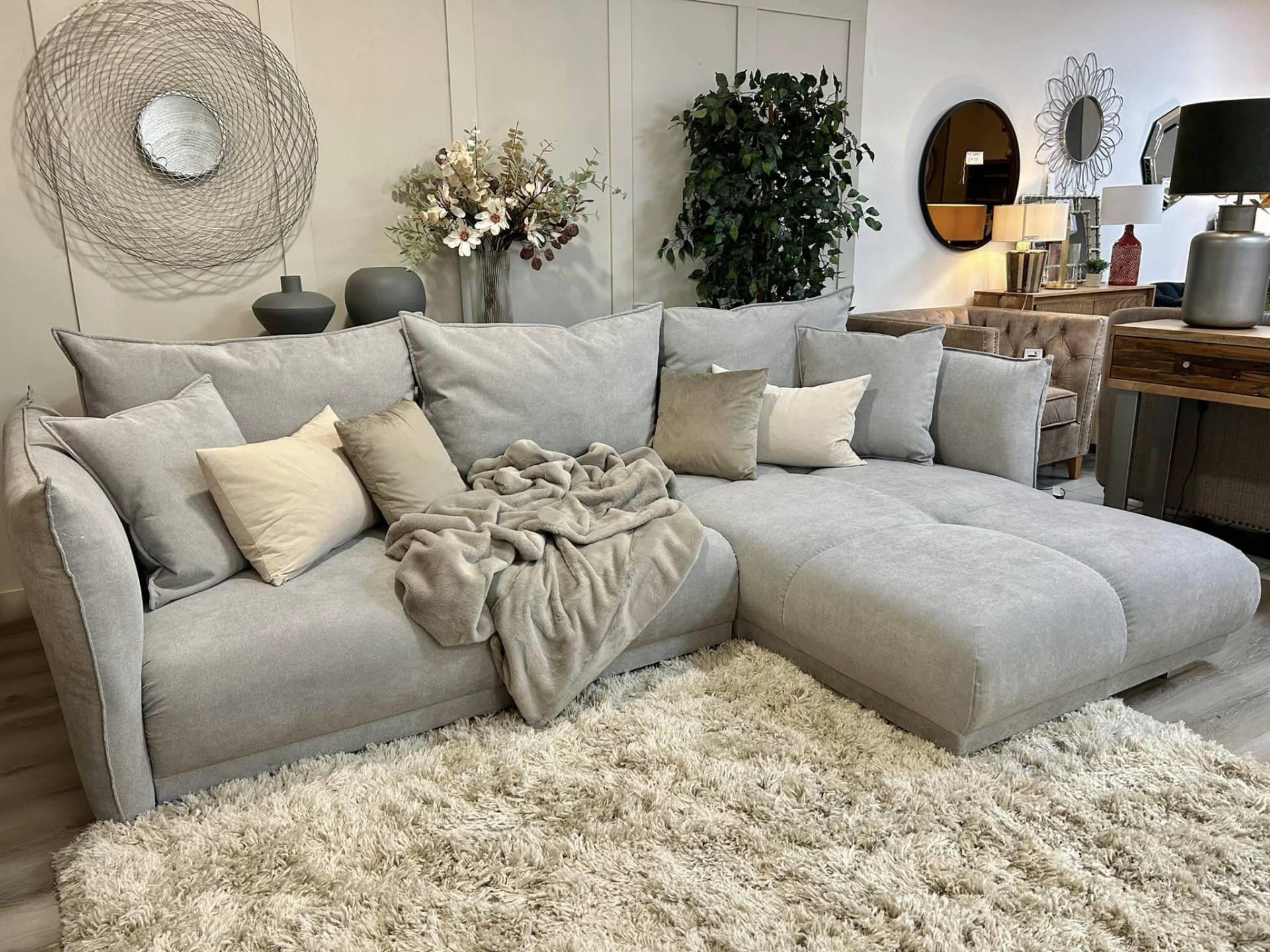 Corner Sofas by Msofas – Perfect for Living Rooms and Lounges