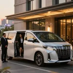 LuxCar Việt cung cấp dịch vụ cho thuê xe Toyota Alphard cho những trải nghiệm du lịch đô thị thanh lịch.